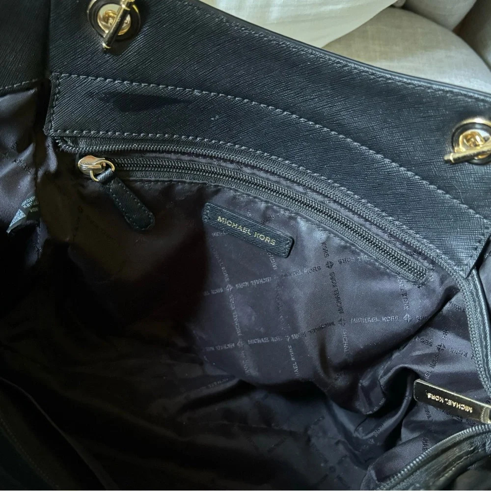 Michael Kors Jet Set Travel Large Saffiano Black Leather Chain Tote Shoulder Bag - Picture 7 of 13